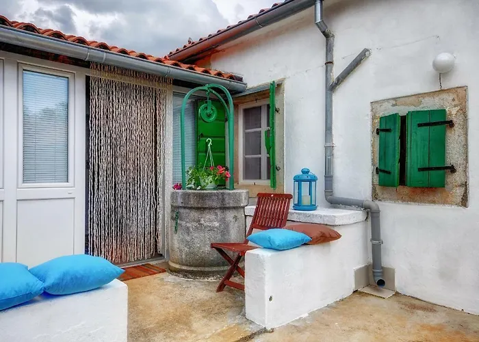 Angelina Villa Pican